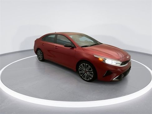Used 2022 Kia Forte GT image 6
