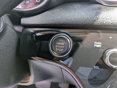 Used 2020 Kia Sportage EX w/ Option Group 15 FWD image 28