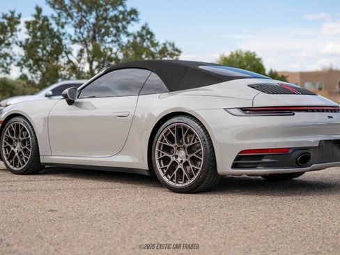 Used 2024 Porsche 911 Carrera image 18