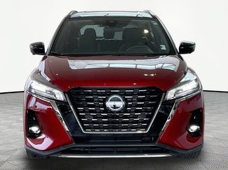 Used 2024 Nissan Kicks SR FWD video 2