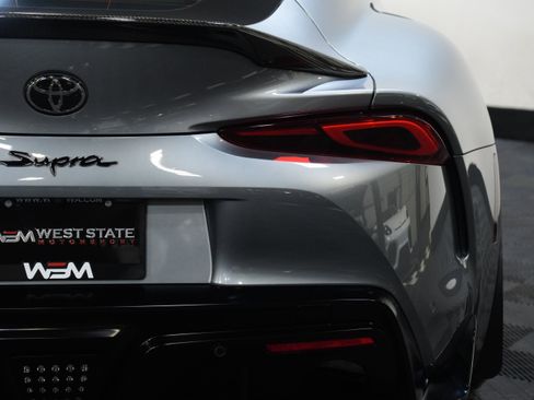 Used 2021 Toyota Supra Premium image 16