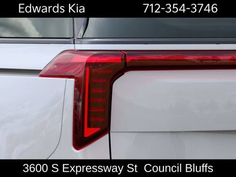 New 2026 Kia Carnival SX Prestige FWD image 13