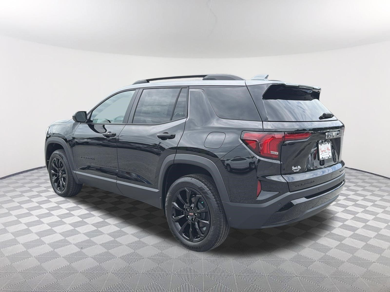 New 2026 GMC Terrain Elevation w/ Black Edition FWD image 3