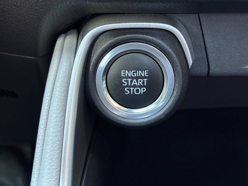 Used 2025 Toyota Grand Highlander AWD image 22
