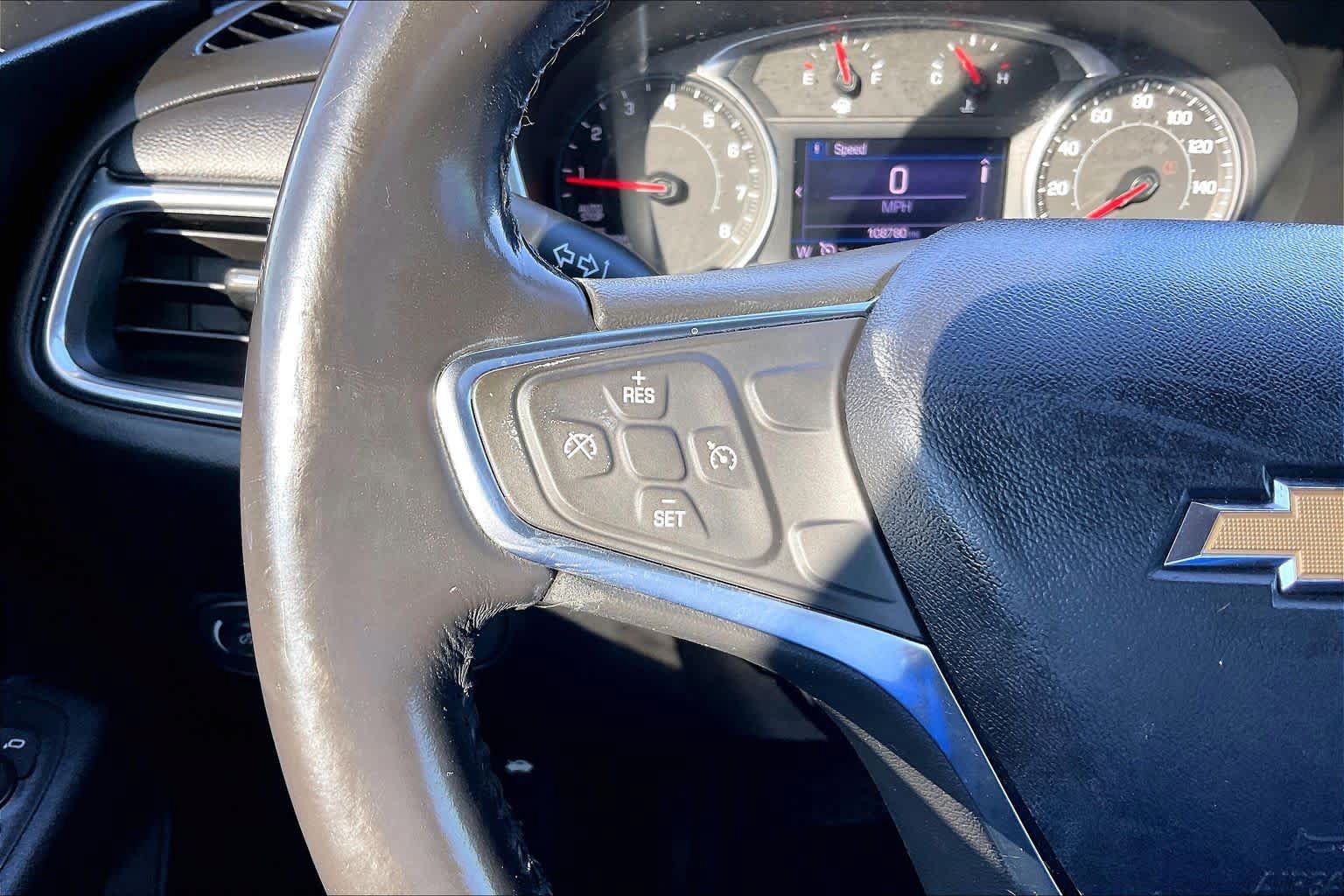 Used 2019 Chevrolet Equinox LT FWD image 24