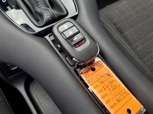 Used 2024 Honda HR-V LX image 26