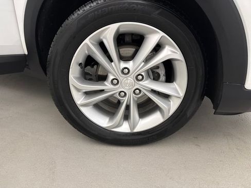 Used 2023 Buick Encore GX Preferred w/ Cold Weather Comfort Package FWD image 26