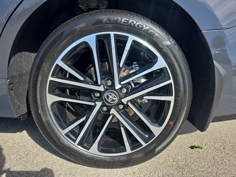 New 2026 Toyota Camry XLE image 32