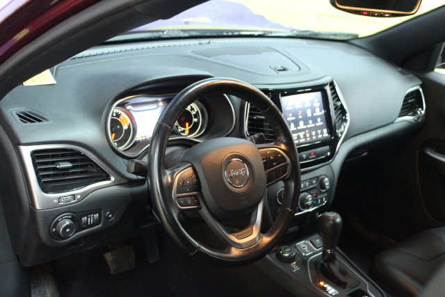 Used 2021 Jeep Cherokee High Altitude AWD/4WD image 14