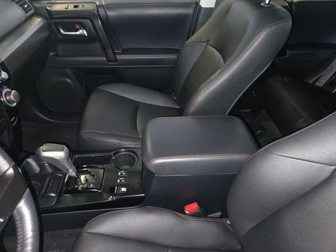 Used 2023 Toyota 4Runner TRD Off-Road Premium w/ Moonroof Package AWD/4WD image 21