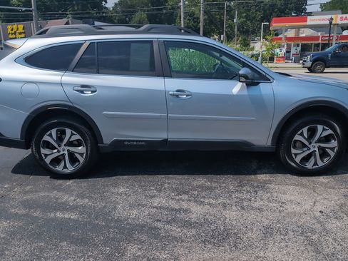 Used 2022 Subaru Outback Limited image 11