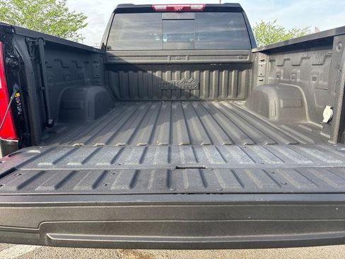 Used 2024 Chevrolet Silverado 1500 High Country w/ Midnight Edition AWD/4WD image 11