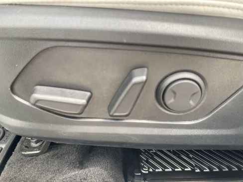 Used 2025 Hyundai Tucson Limited AWD/4WD image 12