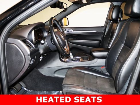 Used 2019 Jeep Grand Cherokee Altitude image 16