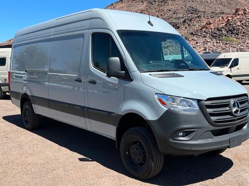 New 2026 Mercedes-Benz Sprinter 2500 image 7