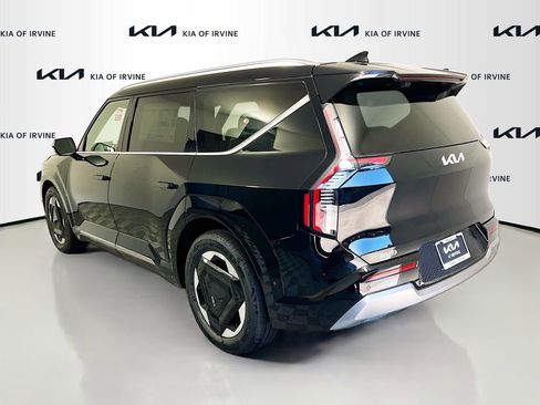 New 2026 Kia EV9 Land image 5