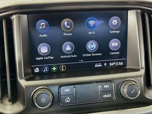 Used 2022 Chevrolet Colorado LT w/ LT Convenience Package RWD image 16