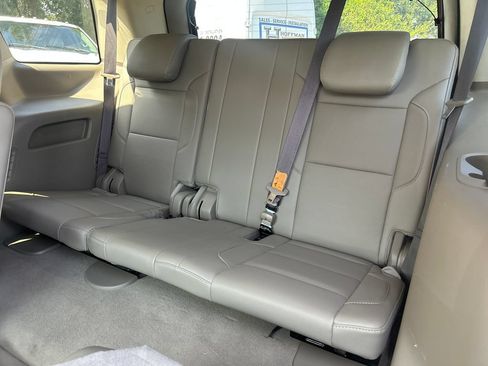 Used 2020 Chevrolet Tahoe Premier RWD image 15