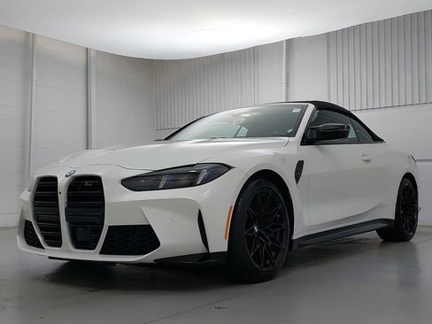 Used 2025 BMW M4 xDrive Competition AWD/4WD image 1