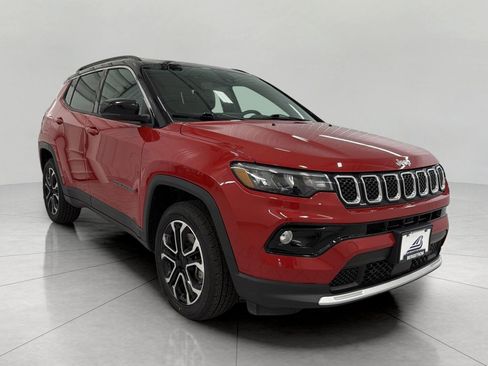Used 2023 Jeep Compass Limited AWD/4WD image 1