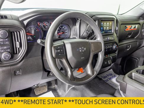 Used 2019 Chevrolet Silverado 1500 Custom Trail Boss w/ Custom Convenience Package AWD/4WD image 5
