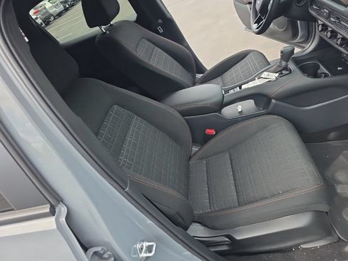 Certified 2026 Honda HR-V Sport image 28