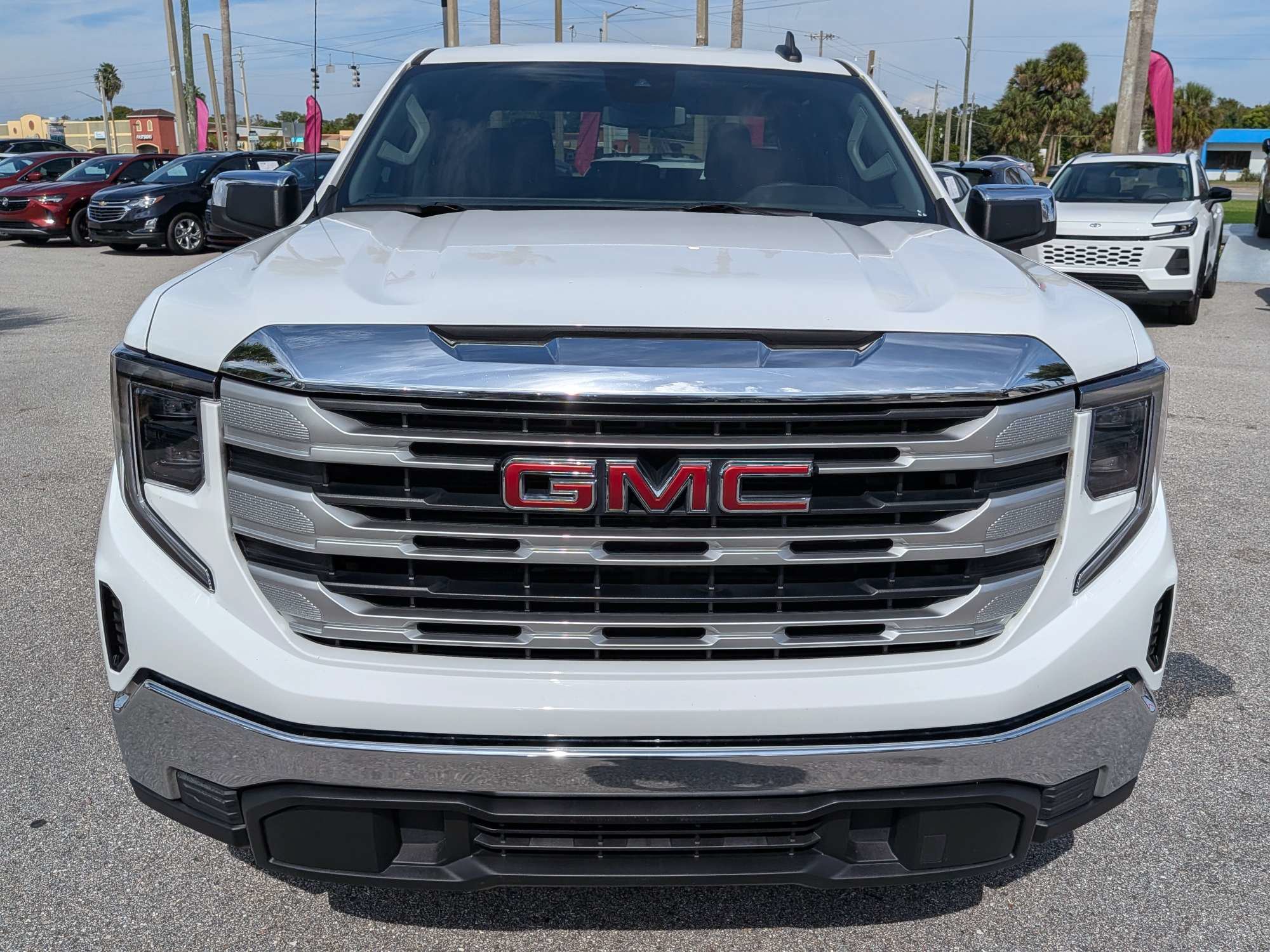 Certified 2024 GMC Sierra 1500 SLE RWD image 9