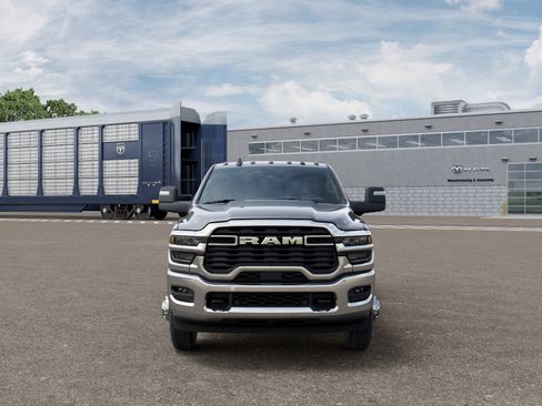 New 2026 RAM 3500 Big Horn AWD/4WD image 6