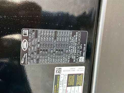 New 2026 Land Rover Range Rover Long Wheelbase SE image 45