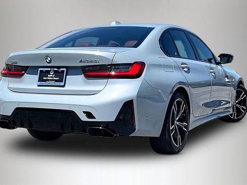 Used 2023 BMW M340i xDrive image 5