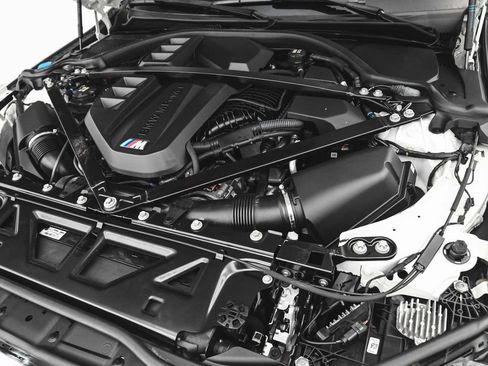 Used 2023 BMW M4 xDrive Competition w/ Executive Package AWD/4WD image 29