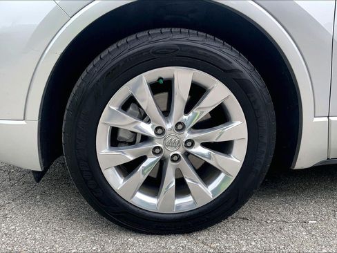 Used 2018 Buick Envision Essence AWD/4WD image 9