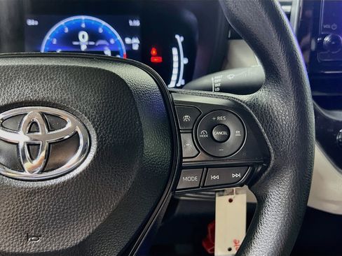 Used 2026 Toyota Corolla LE FWD image 19