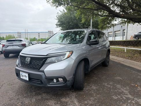 Used 2019 Honda Passport Sport image 7