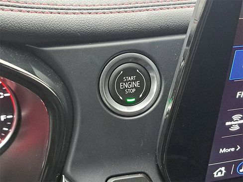 Used 2023 Chevrolet Blazer RS w/ Enhanced Convenience Package image 20