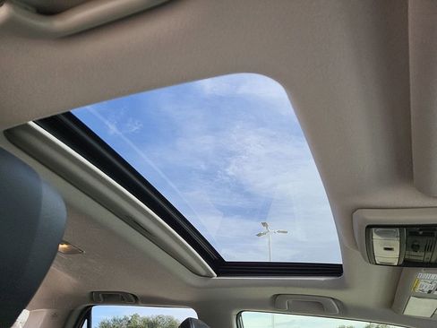 Used 2016 Toyota 4Runner Limited image 19