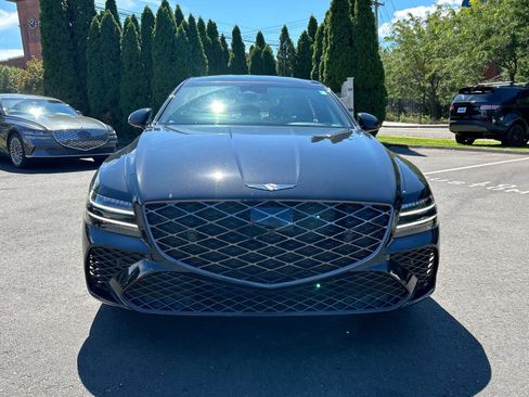 Used 2025 Genesis G80 2.5T Sport Prestige image 9