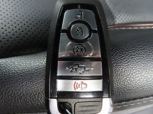 Used 2024 Ford F350 Lariat w/ Black Appearance Package image 77