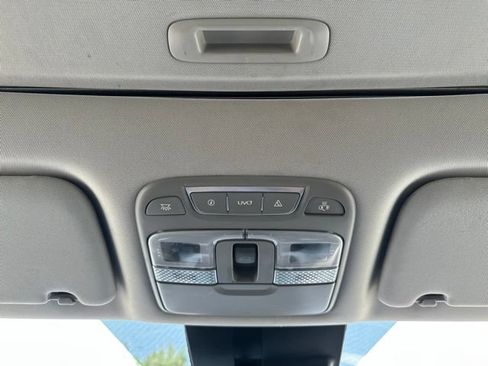 Used 2021 Kia Telluride S AWD/4WD image 29