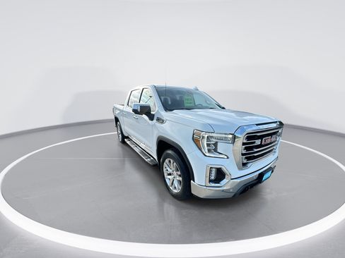 Used 2022 GMC Sierra 1500 SLT AWD/4WD image 2