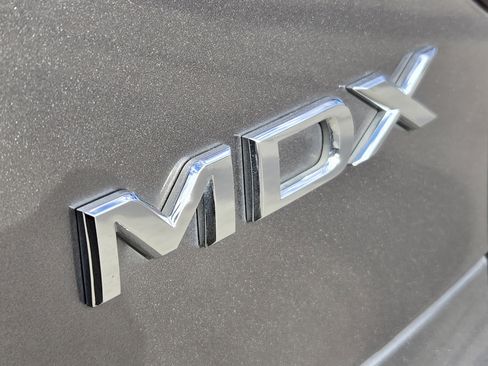 Used 2024 Acura MDX SH-AWD w/ Advance Package image 13