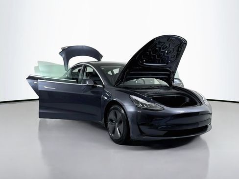 Used 2019 Tesla Model 3 Long Range AWD/4WD image 28
