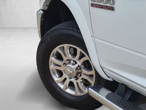 Used 2018 RAM 2500 Laramie w/ Off Road Package AWD/4WD image 7