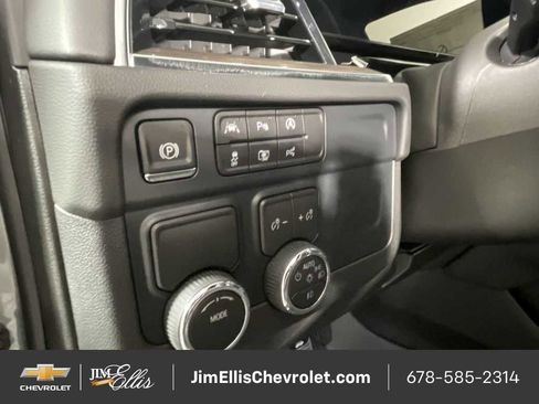 New 2026 Chevrolet Suburban LT w/ Comfort Package image 23