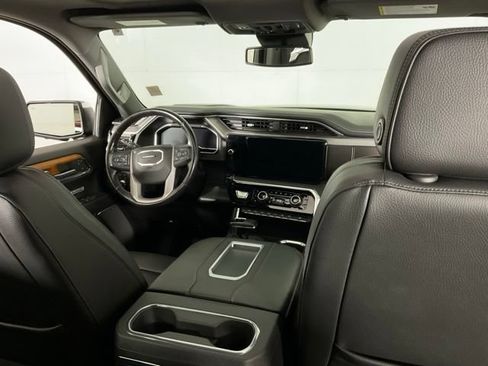 Used 2022 GMC Sierra 1500 Denali AWD/4WD image 16