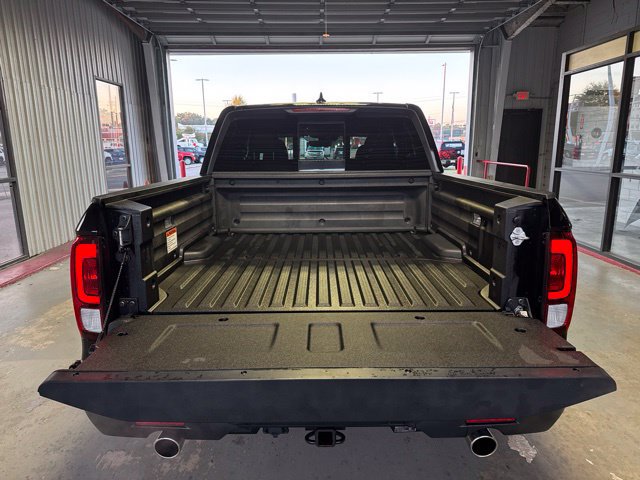 Used 2025 Honda Ridgeline Black Edition image 19