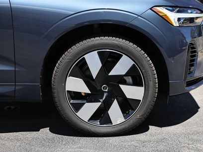 Used 2024 Volvo XC60 T8 Plus w/ Climate Package