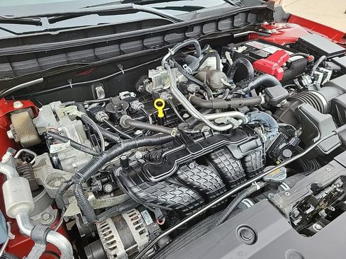 Used 2024 Nissan Altima 2.5 SR FWD image 31