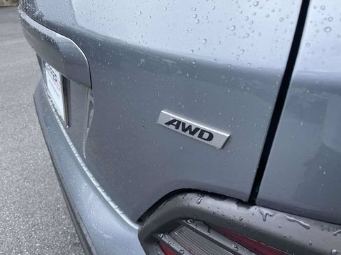 Used 2021 Hyundai Kona SEL AWD/4WD image 9