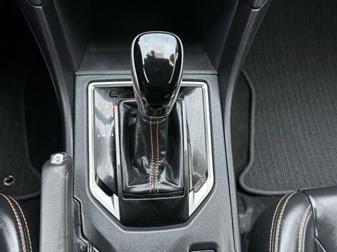 Used 2022 Subaru Crosstrek 2.5i Limited w/ Moonroof Package 1 image 15